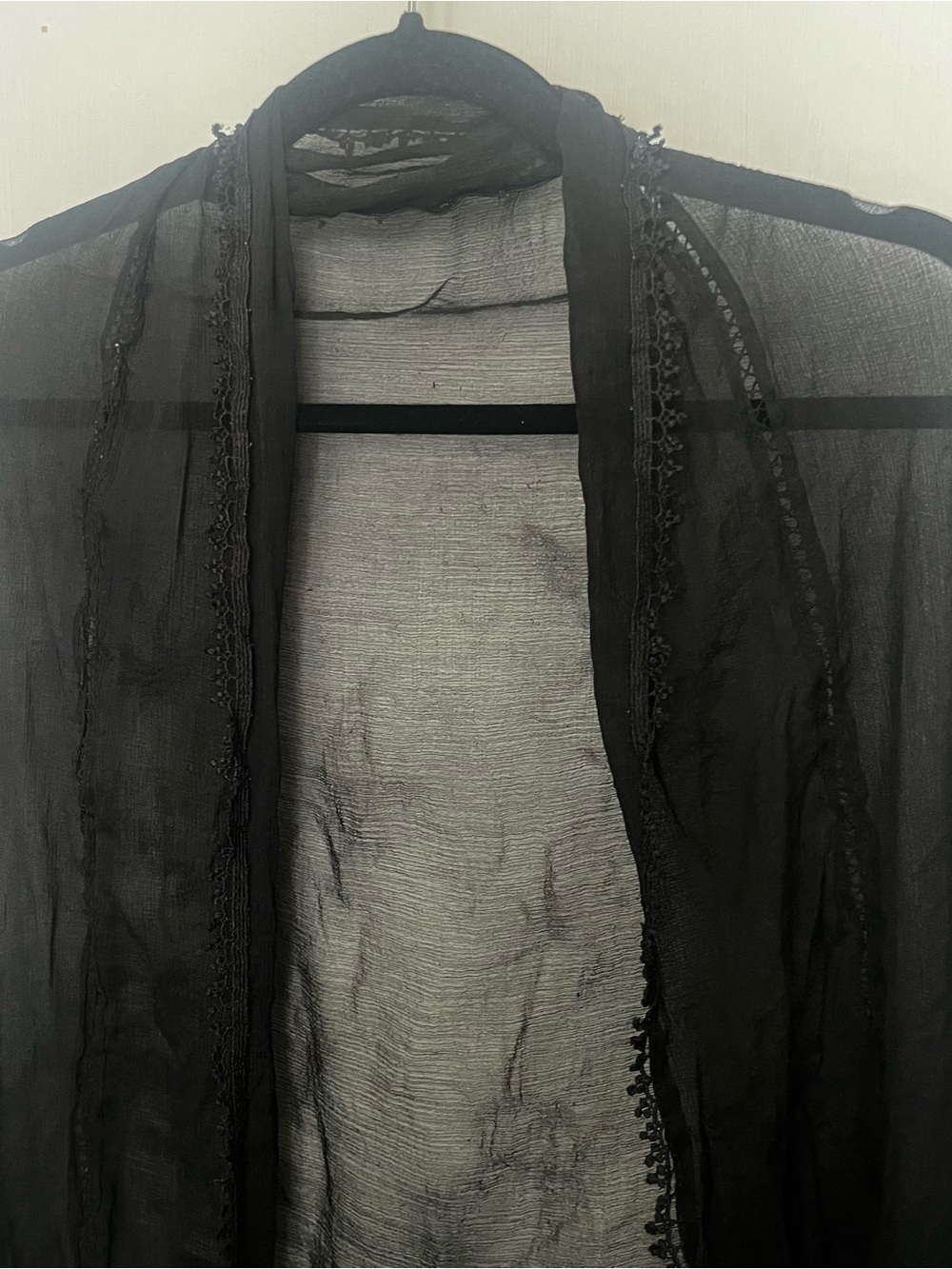 Source Unknown Black Sheer Fringe Wrap Scarf - Picture 2 of 5